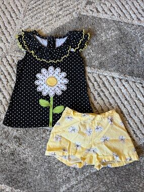 Nanette Girls Summery Daisy Outfit - 18 Months